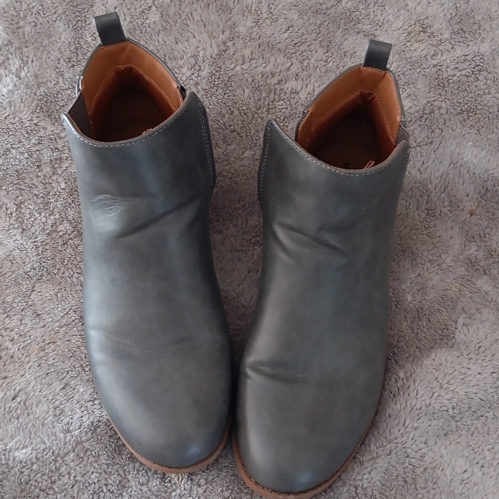 Booties - Picture 2 of 3
